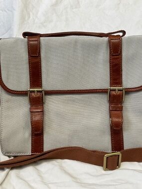 Fossil Canvas and Leather Greenville accordion-style Messenger Bag
